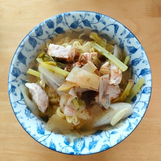 ささみとネギのだし醤油麺